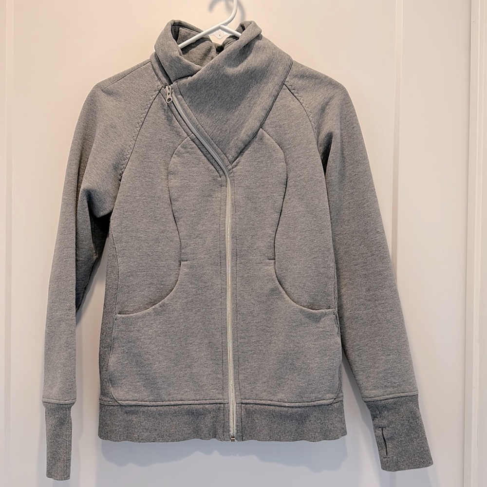 Lululemon zippered sweatshirt